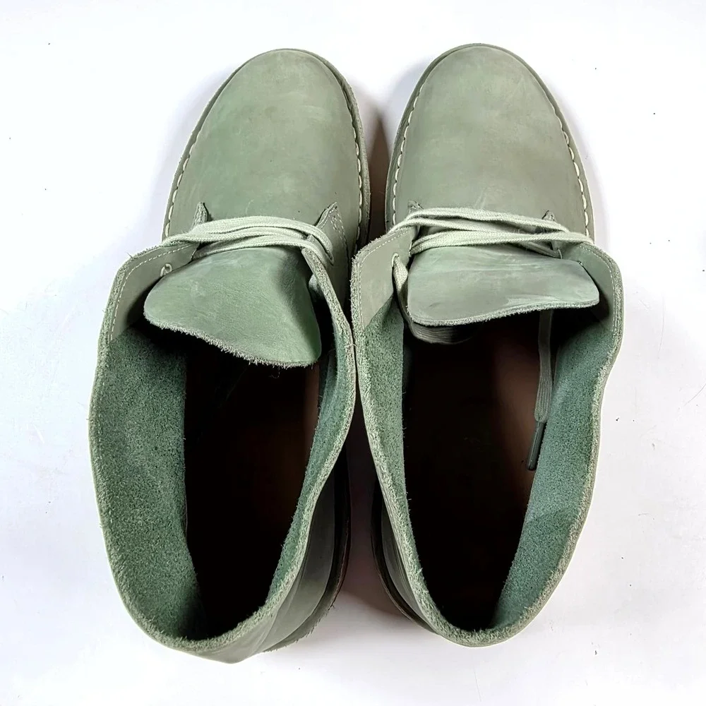 Clarks Desert Boot Men 9.5 Sage Green Suede Chukka Crepe Sole Originals 26154818
